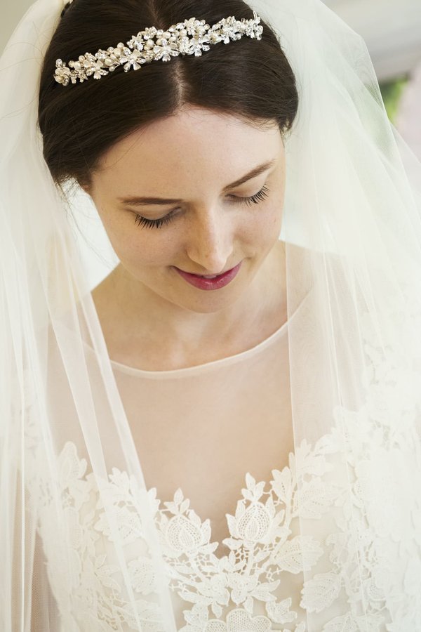 Diadèmes pour Mariée: l'éclat royal pour votre grand jour